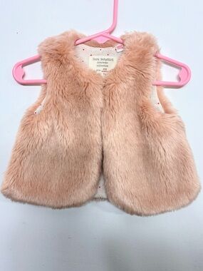 Zara Baby Faux Fur Vest Pink 6-9M 🤍 Super Soft & Cute